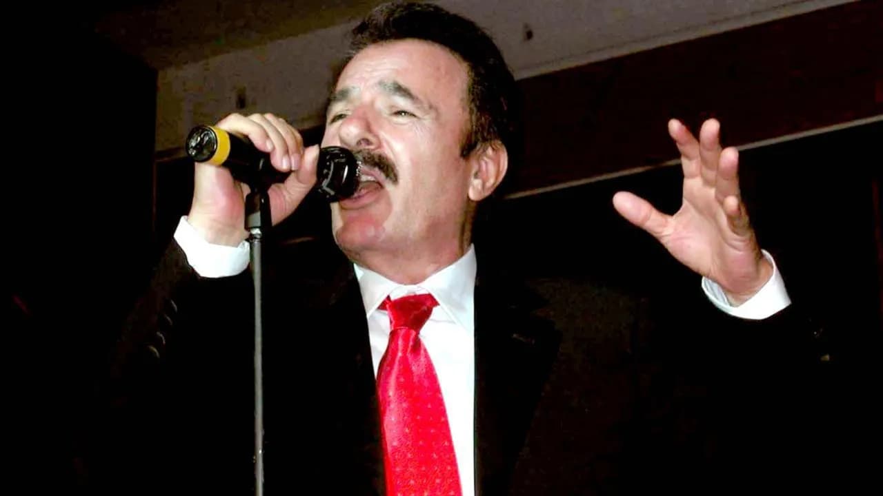 Ünlü Sanatçı Ferdi Tayfur Son Yolculuğuna Uğurlanıyor