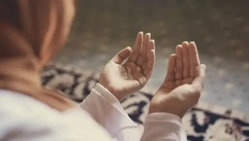 Kadir Gecesi Namazı: İbadetin İncelikleri ve Doğru Uygulama Yöntemleri