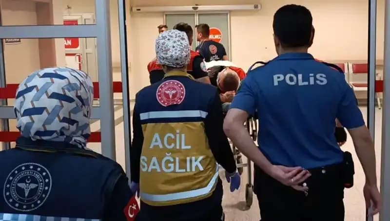 Polis Ekipleri Kaza Yaptı: İki Yaralı ve Olayın Perde Arkası