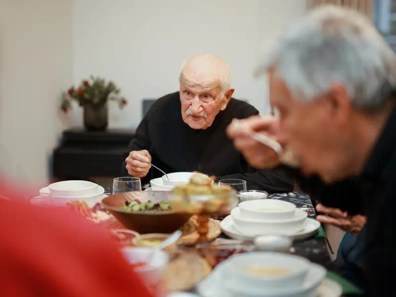 Kalp Hastaları Oruç Tutabilir Mi? İftarda Dikkat Edilmesi Gerekenler
