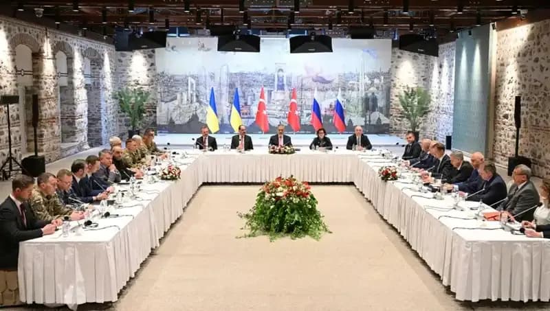 İstanbul'da Tarihi Barış Zirvesi: Rus Heyeti Türkiye'ye Geldi