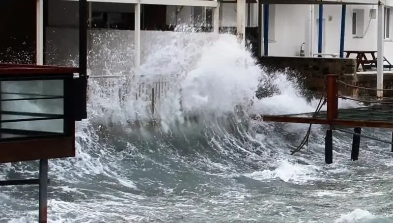 Ege Denizi’nde Fırtına Uyarısı: Balıkçılar ve Tatilciler Dikkat!