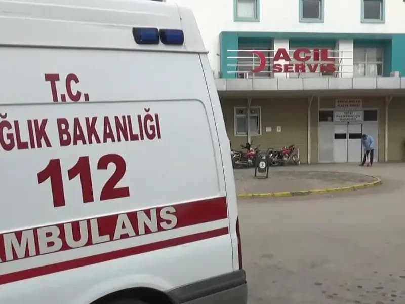 Kadıköy Rıhtımında 62 Yaşındaki Erkeğin Cesedi Bulundu