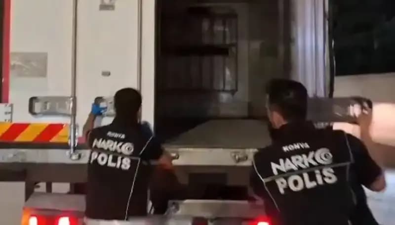 Konya'da Uyuşturucu Operasyonu: Dört Şüpheli Çığırından Çıkmıştır