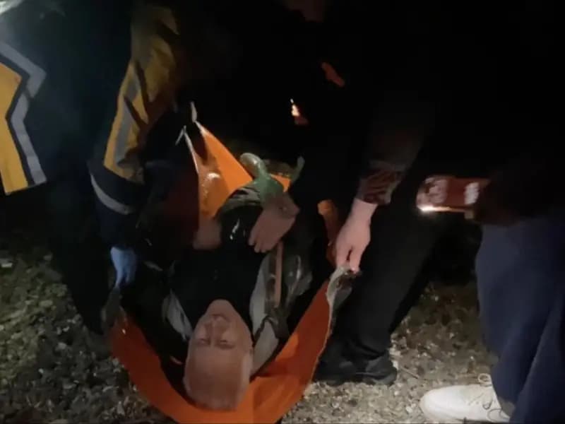 Bursa'da Balık Tutarken Kayık Battı: Baba ve Oğul Kurtuldu