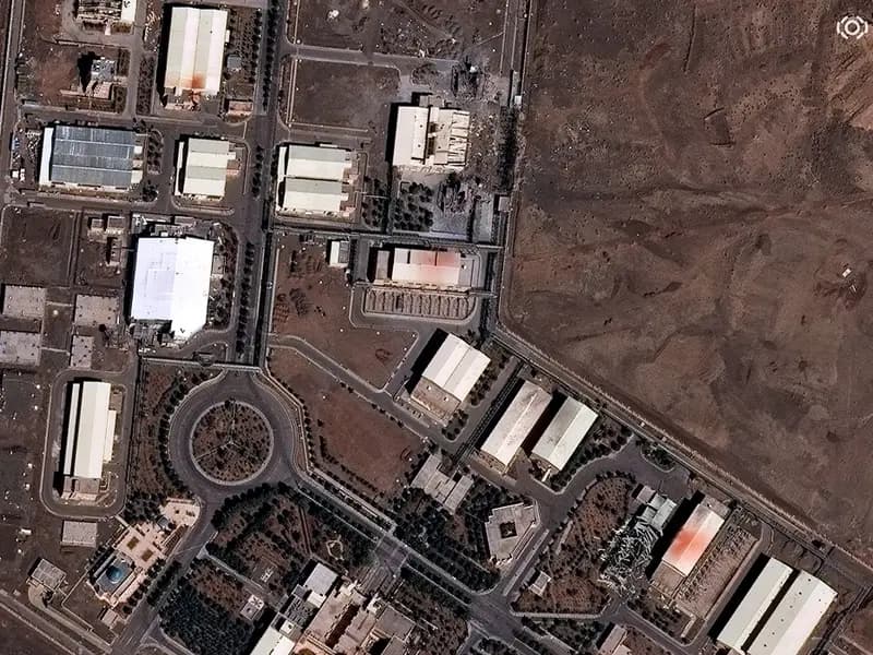 Trump'ın İran Üzerindeki Nükleer Operasyon Planları Tartışılıyor