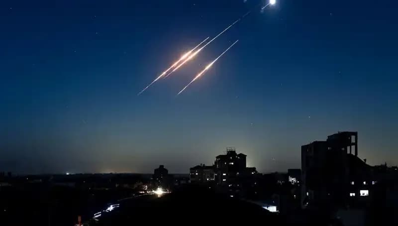 MİT'ten Uyarı: Büyük Şehirlerde Sığınak ve Alarm Sistemleri Kurulmalı