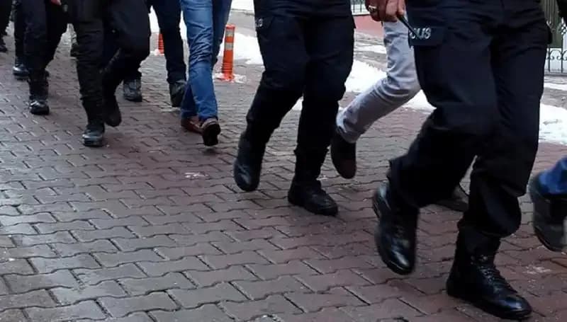 Antalya'da Silah Kaçakçılarına Düzenlenen Büyük Operasyon