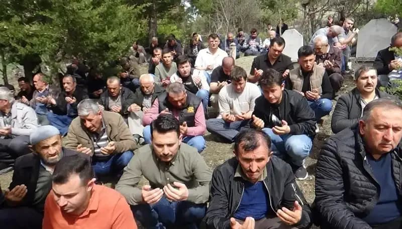 Bir Köyün Sevgisi: Gözyaşlarıyla Uğurlanan Bir Kahraman