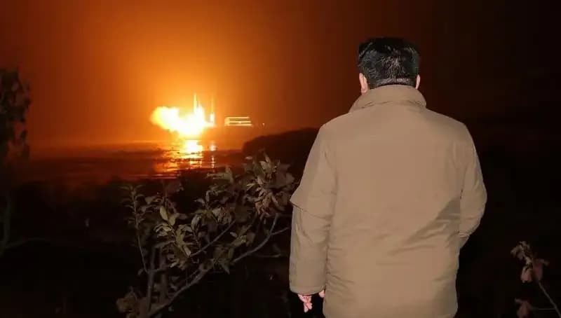 Kuzey Kore'nin Silahlanma Yarışı: Faturayı ABD Ödüyor mu?