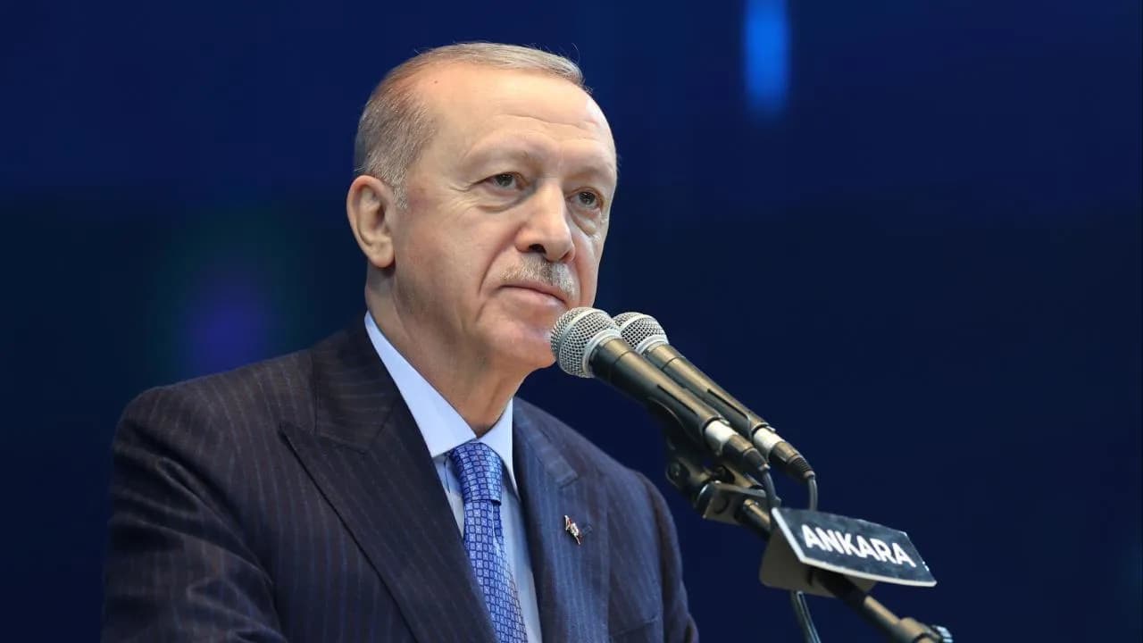 Erdoğan: Türk milleti adına karar verenlere kimse ayar veremez