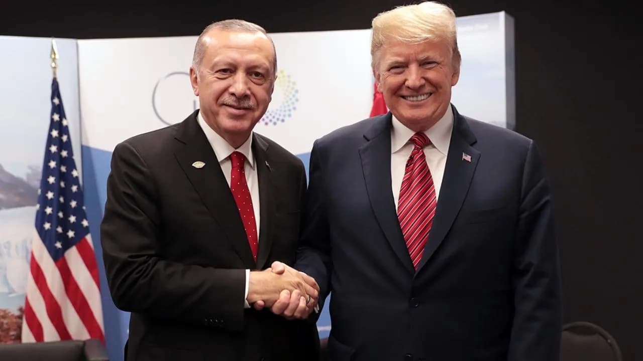 Trump Erdoğan'ı övdü: "Çok akıllı ve çok güçlü"
