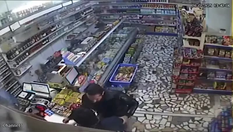 Cezaevi Firarisi Markette Bıçakla Dehşet Saçtı: Tüm Detaylar