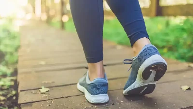 Yürüyüş Şekliniz Sağlığınızı Tehdit Ediyor: Ani Kalp Ölümü Riski Neler Getiriyor?
