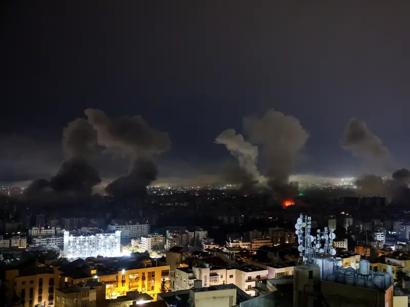 İran Savaşı'nda 13. Gün: İsrail Beyrut'a Saldırılara Devam Ediyor