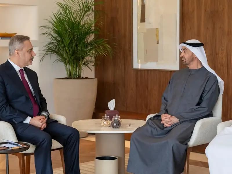 Dışişleri Bakanı Fidan, BAE Devlet Başkanı Al Nahyan ile Görüştü