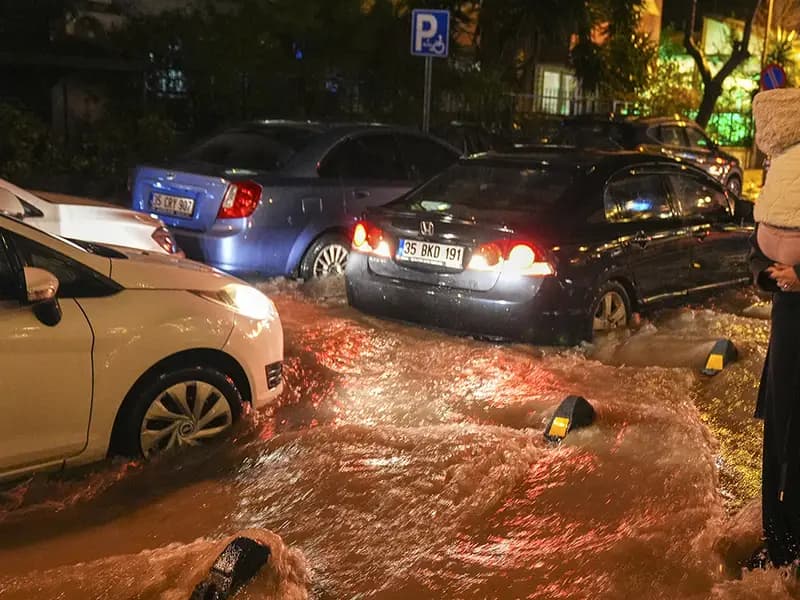 Meteoroloji'den Sel Uyarısı: Hatay ve Çevresi Dikkat!
