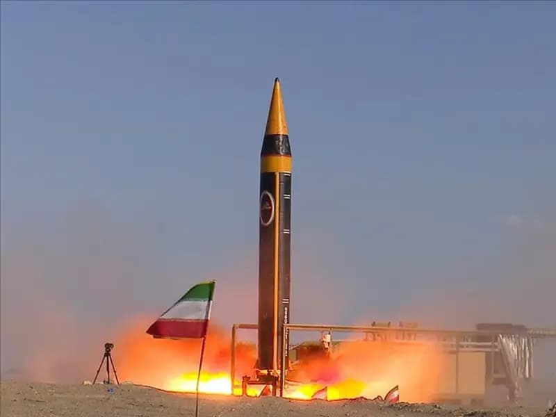 İran, ABD-İngiltere Üssünü Hedef Alarak Savaşta Yeni Bir Aşama Başlattı