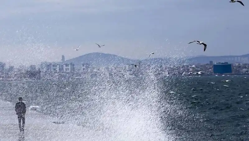 Kuvvetli Rüzgar ve Sağanak Yağış: Hava Durumunda Gelecek Tehditleri