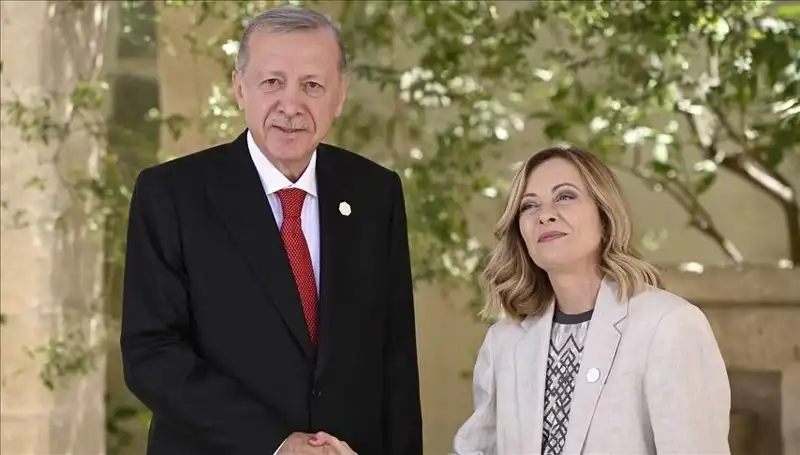 İstanbul'daki Akdeniz Zirvesi: Erdoğan İtalya ve Libya Liderleriyle Buluşacak