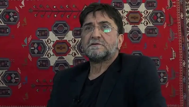 Nihat Genç Hayatını Kaybetti: Türk Medyasının Önemli İsimlerinden Biri Daha Gitti