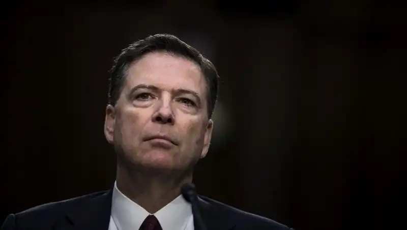 FBI Eski Şefi, Trump'la İlgili Tartışmalı Paylaşımda 4 Rakamla Tehditte Bulundu