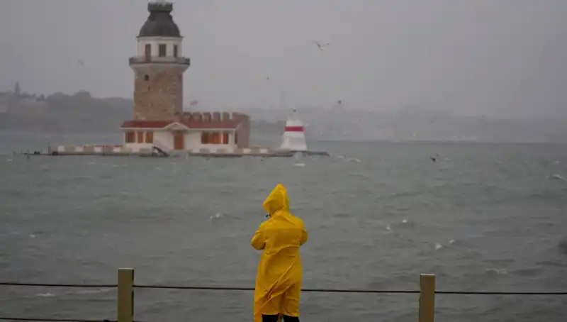 İstanbul'da Bahar Havası Sona Eriyor: Yeni Sezon Yaklaşıyor